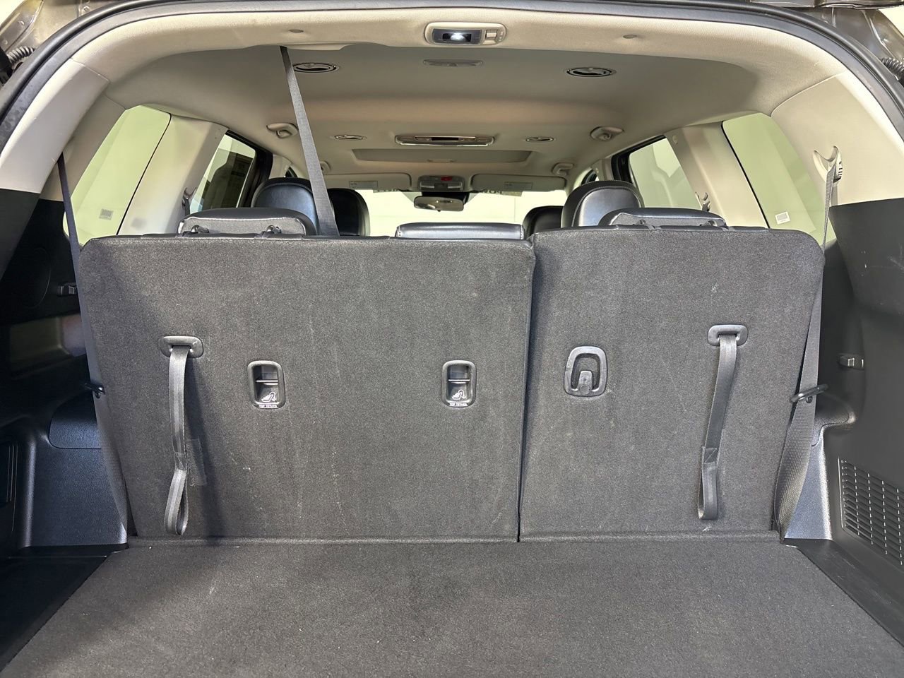 Used 2025 Kia Telluride S image 24