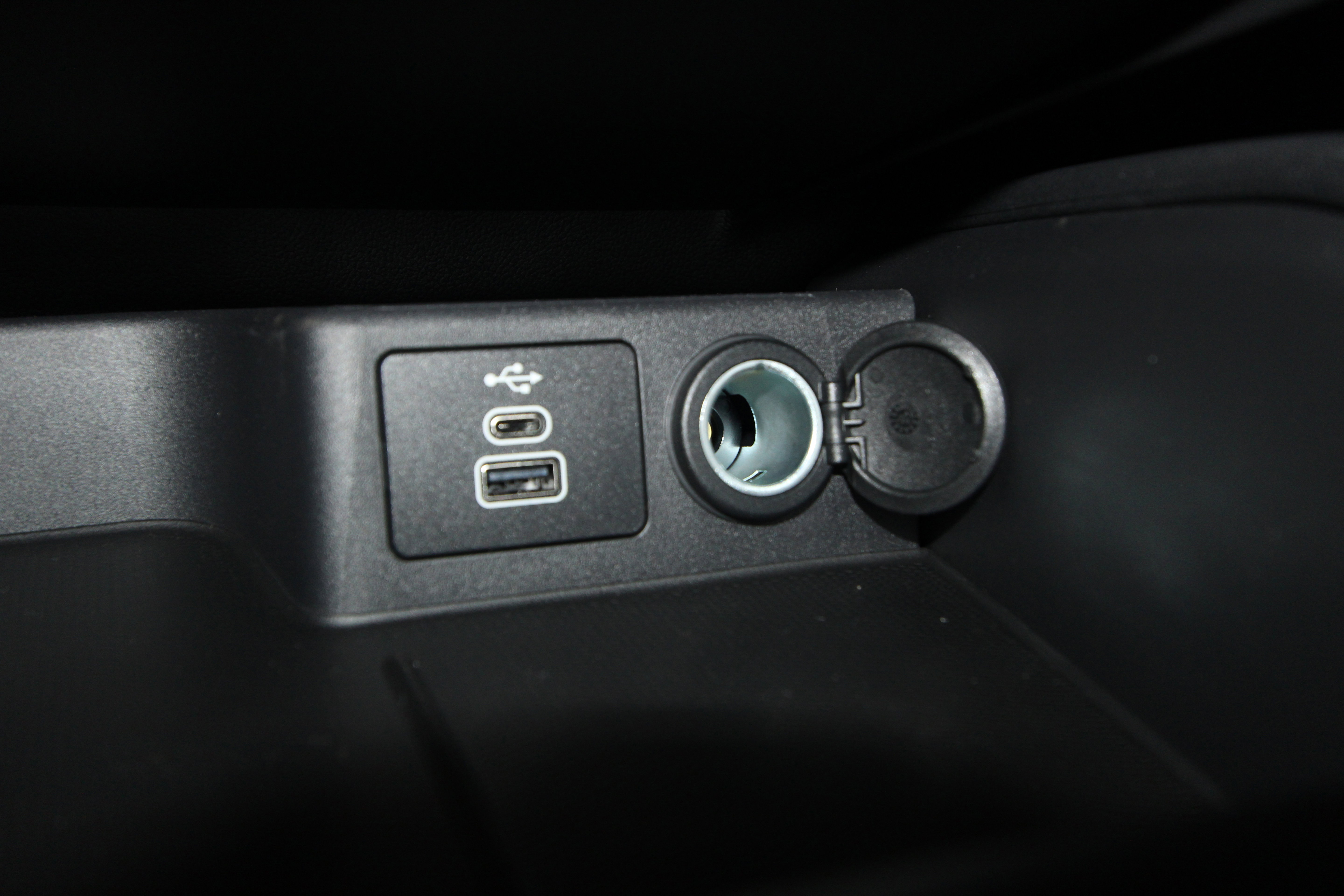 New 2026 Ford Escape ST-Line Select image 16