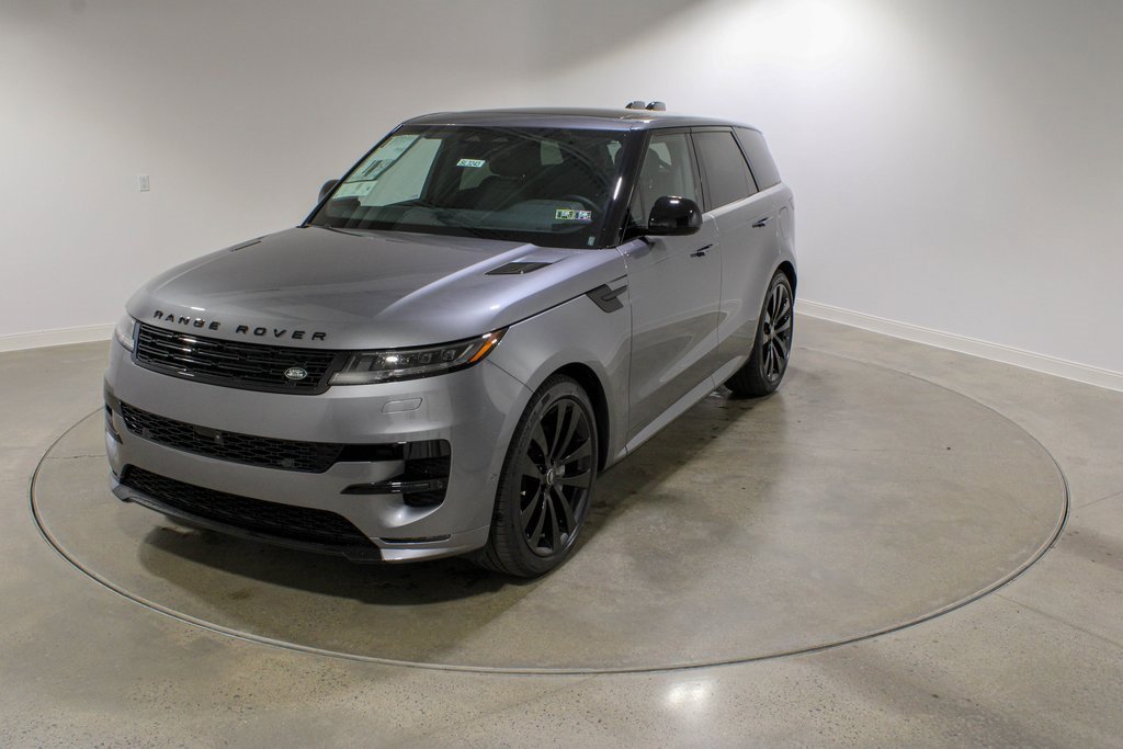 New 2025 Land Rover Range Rover Sport Dynamic SE image 1