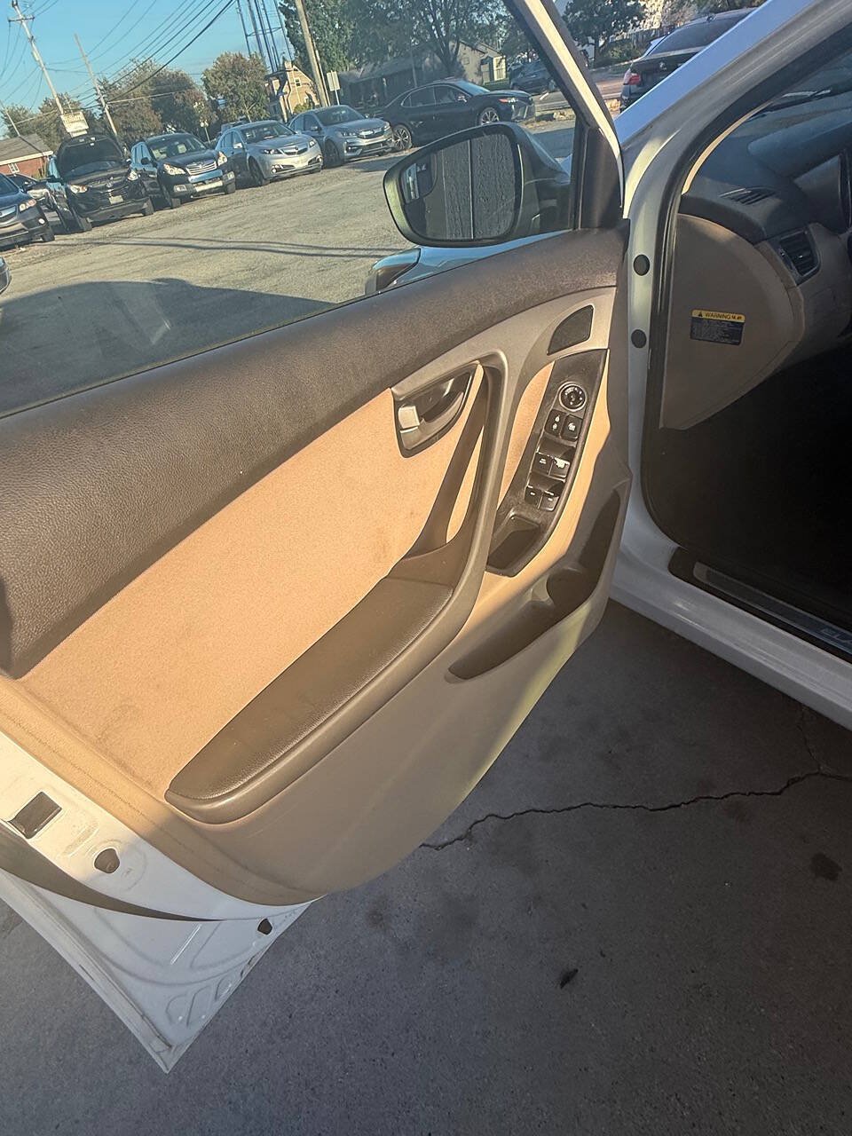 Used 2016 Hyundai Elantra Value Edition FWD image 19