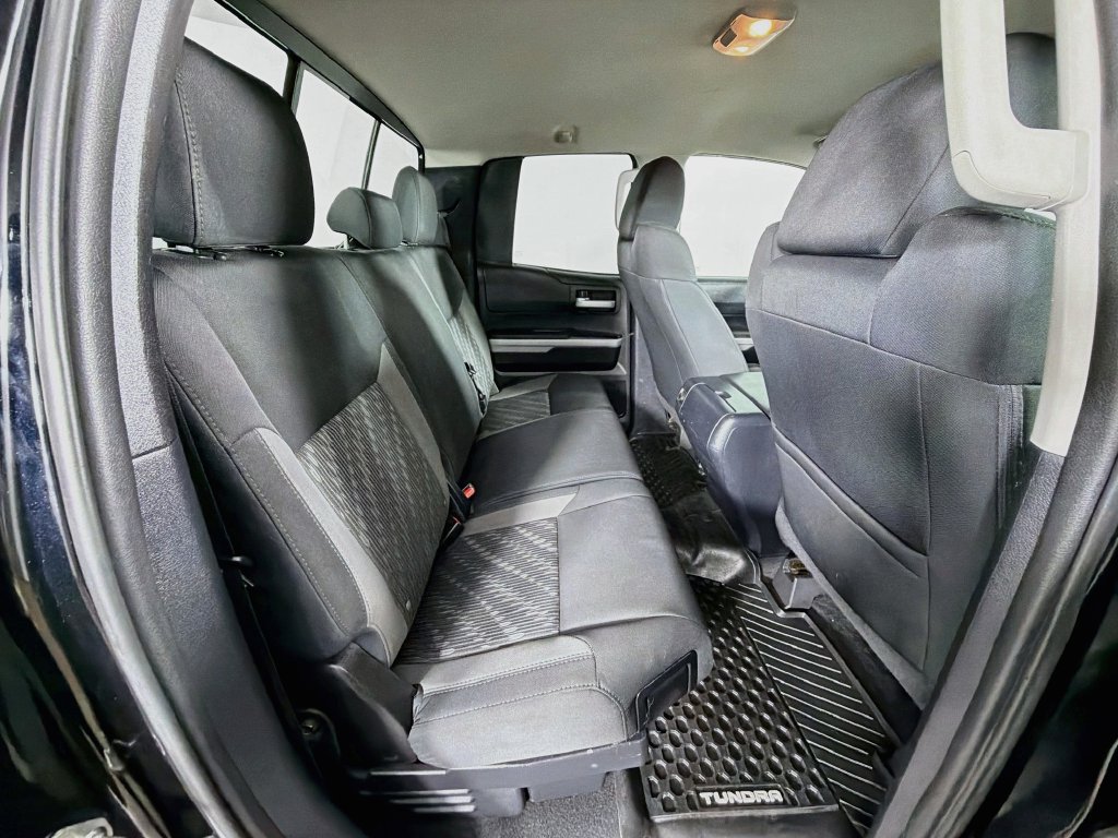 Used 2018 Toyota Tundra SR5 AWD/4WD image 26