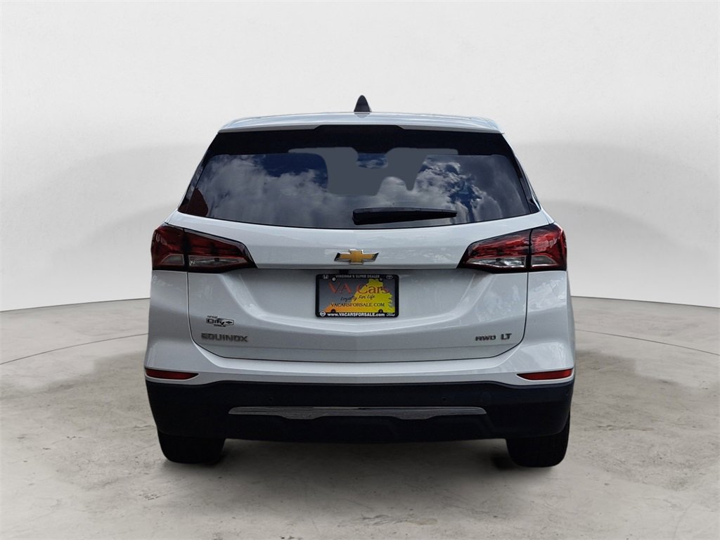 Used 2023 Chevrolet Equinox LT w/ Driver Convenience Package image 4