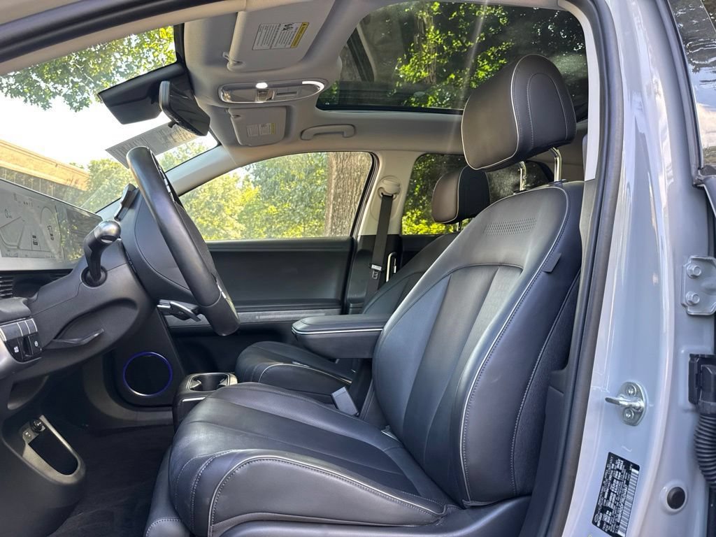 Used 2024 Hyundai Ioniq 5 Limited AWD/4WD image 9