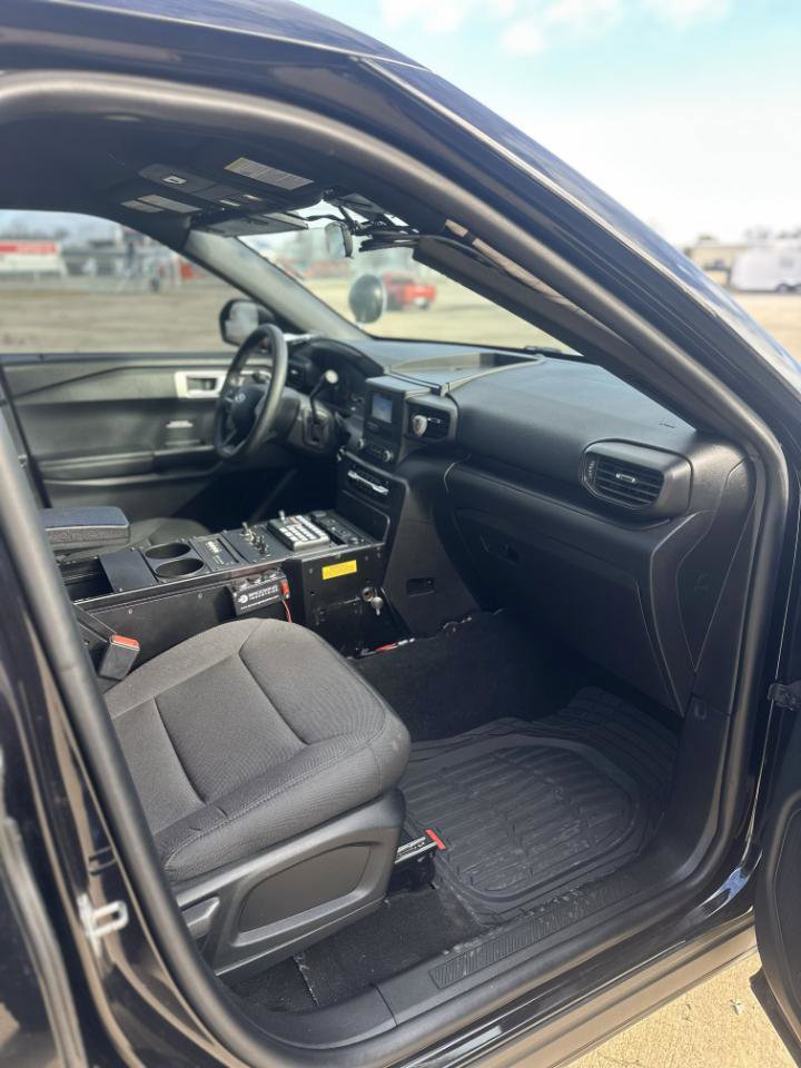 Used 2020 Ford Explorer 4WD Police Interceptor w/ Ultimate Wiring Package image 12