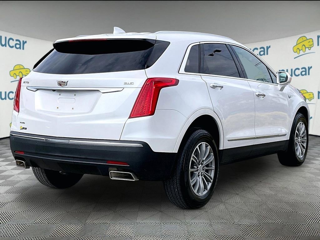 Used 2019 Cadillac XT5 Luxury AWD/4WD image 6