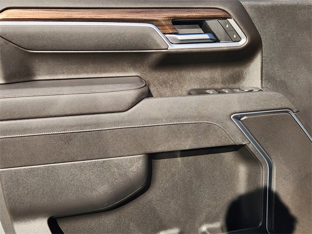 Used 2025 Chevrolet Silverado 1500 LT image 22