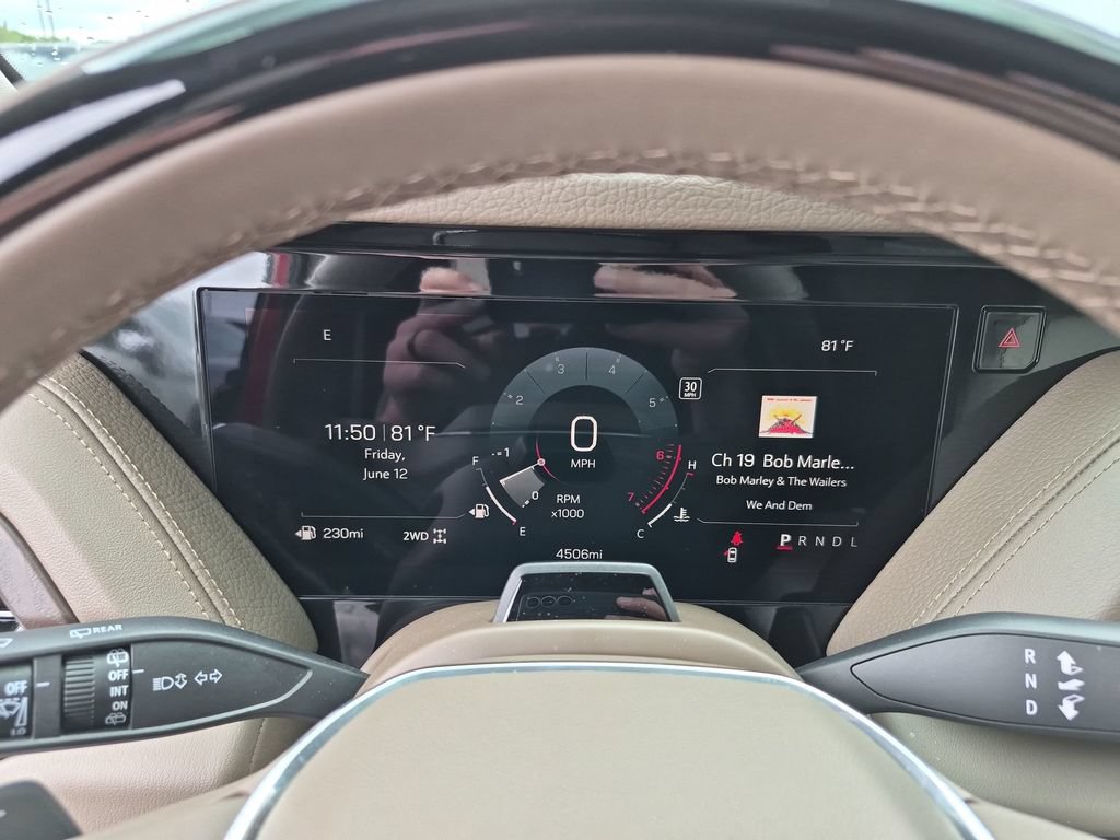 Used 2026 GMC Yukon Denali w/ Denali Reserve Package AWD/4WD image 25
