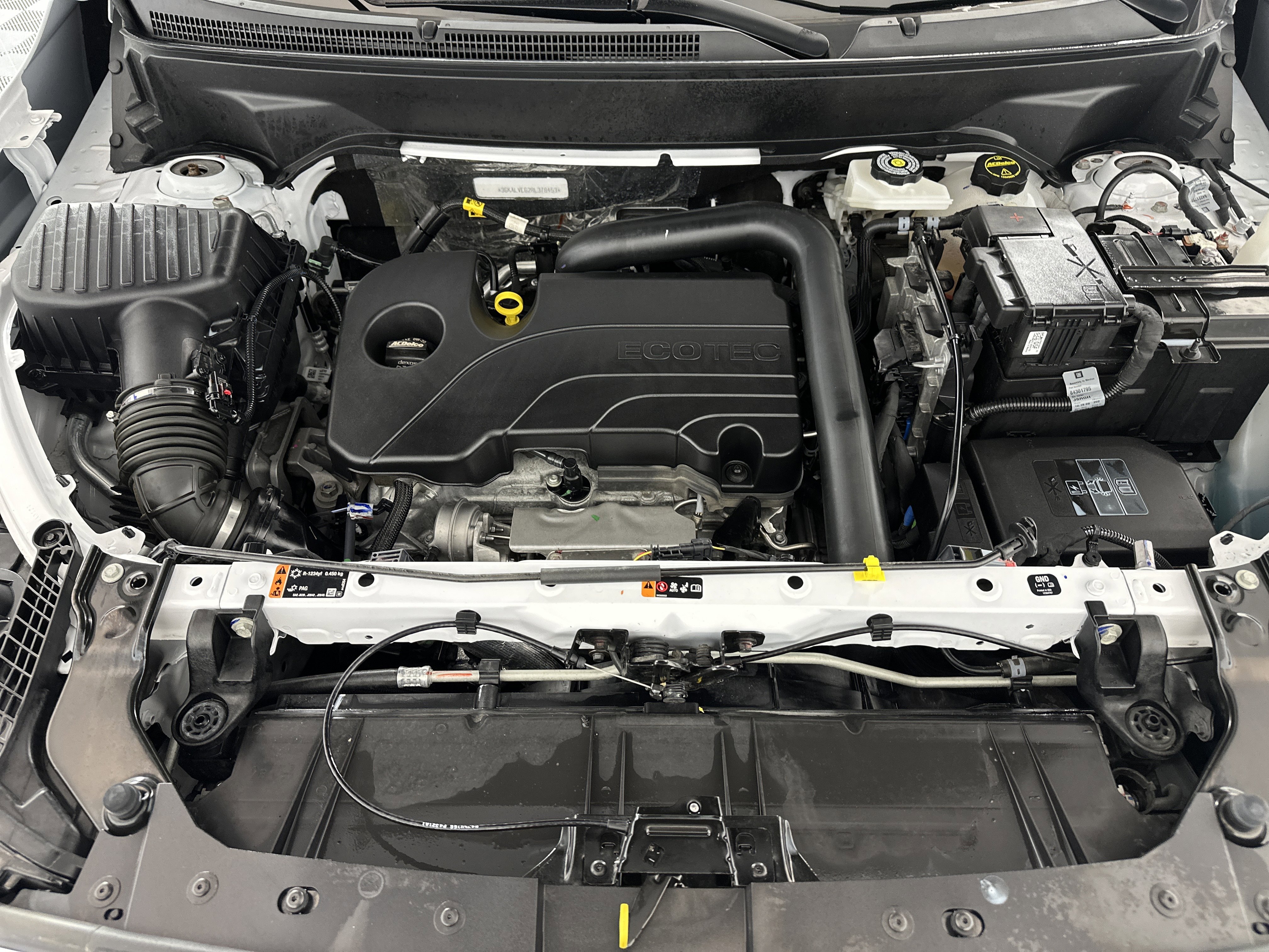 Certified 2024 GMC Terrain SLT image 11