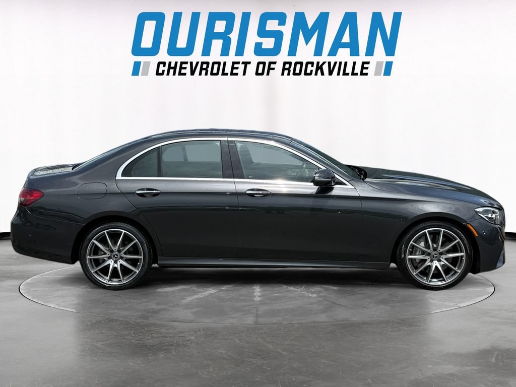 Used 2023 Mercedes-Benz E 350 4MATIC Sedan image 7