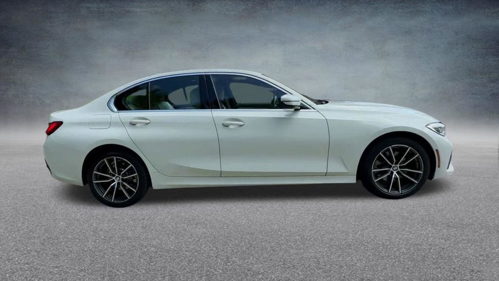 Used 2020 BMW 330i xDrive Sedan w/ Convenience Package AWD/4WD image 30