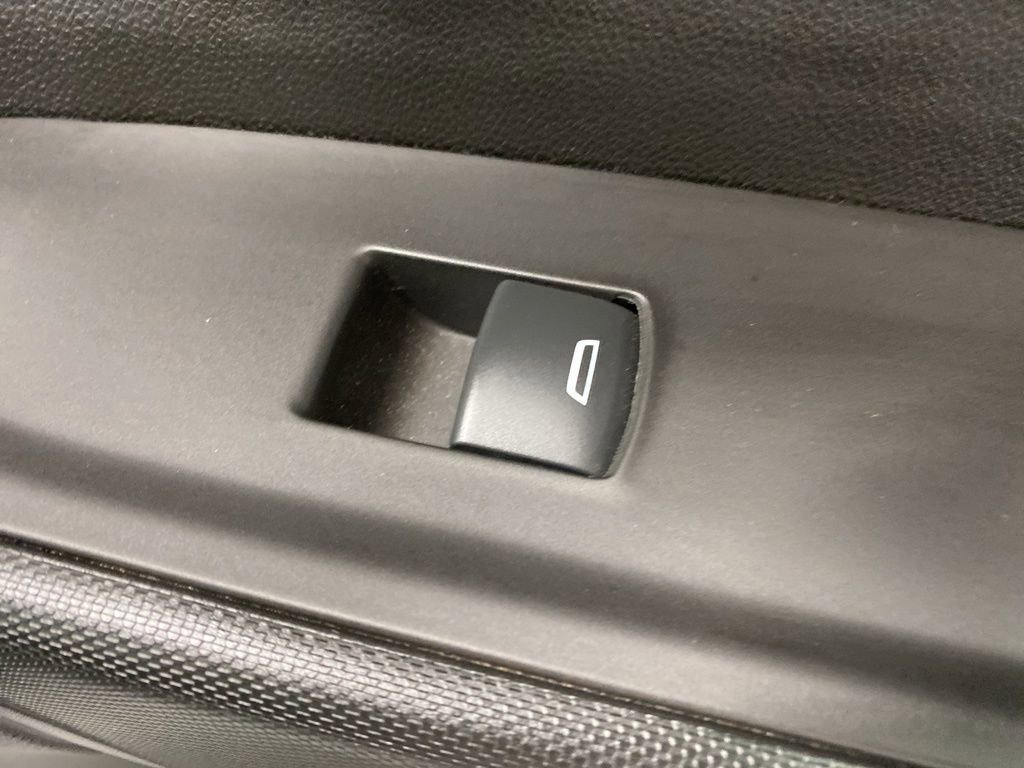 Used 2021 Chevrolet Silverado 1500 Custom Trail Boss w/ LPO, Dark Essentials Package image 19