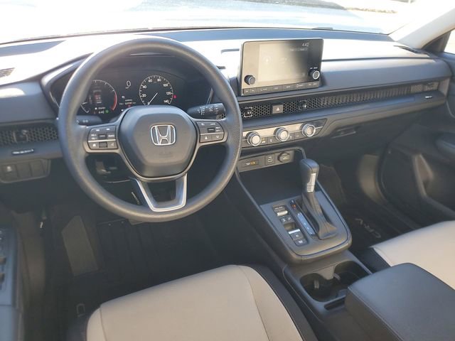 Used 2024 Honda CR-V LX image 10