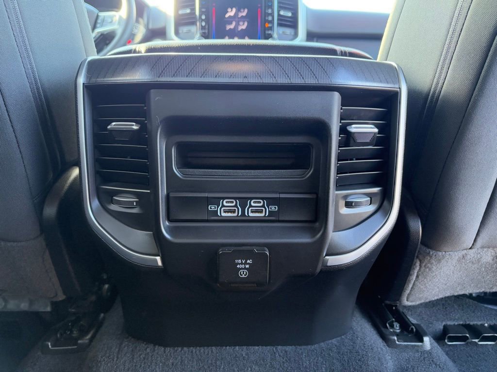 Used 2025 RAM 1500 Big Horn AWD/4WD image 18