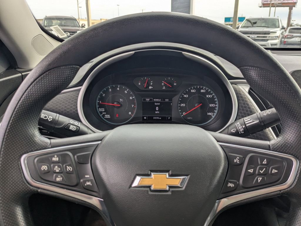 Used 2024 Chevrolet Malibu LT image 27