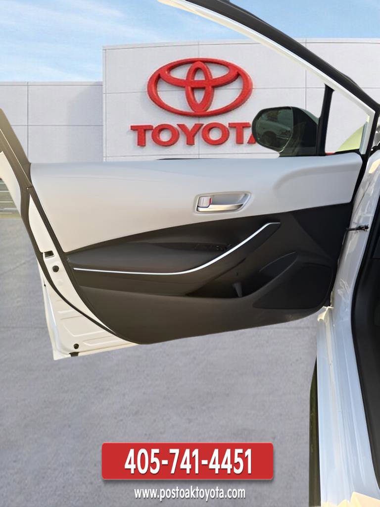 Used 2024 Toyota Corolla SE FWD image 18