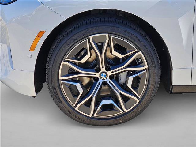 Certified 2026 BMW iX xDrive60 AWD/4WD image 17