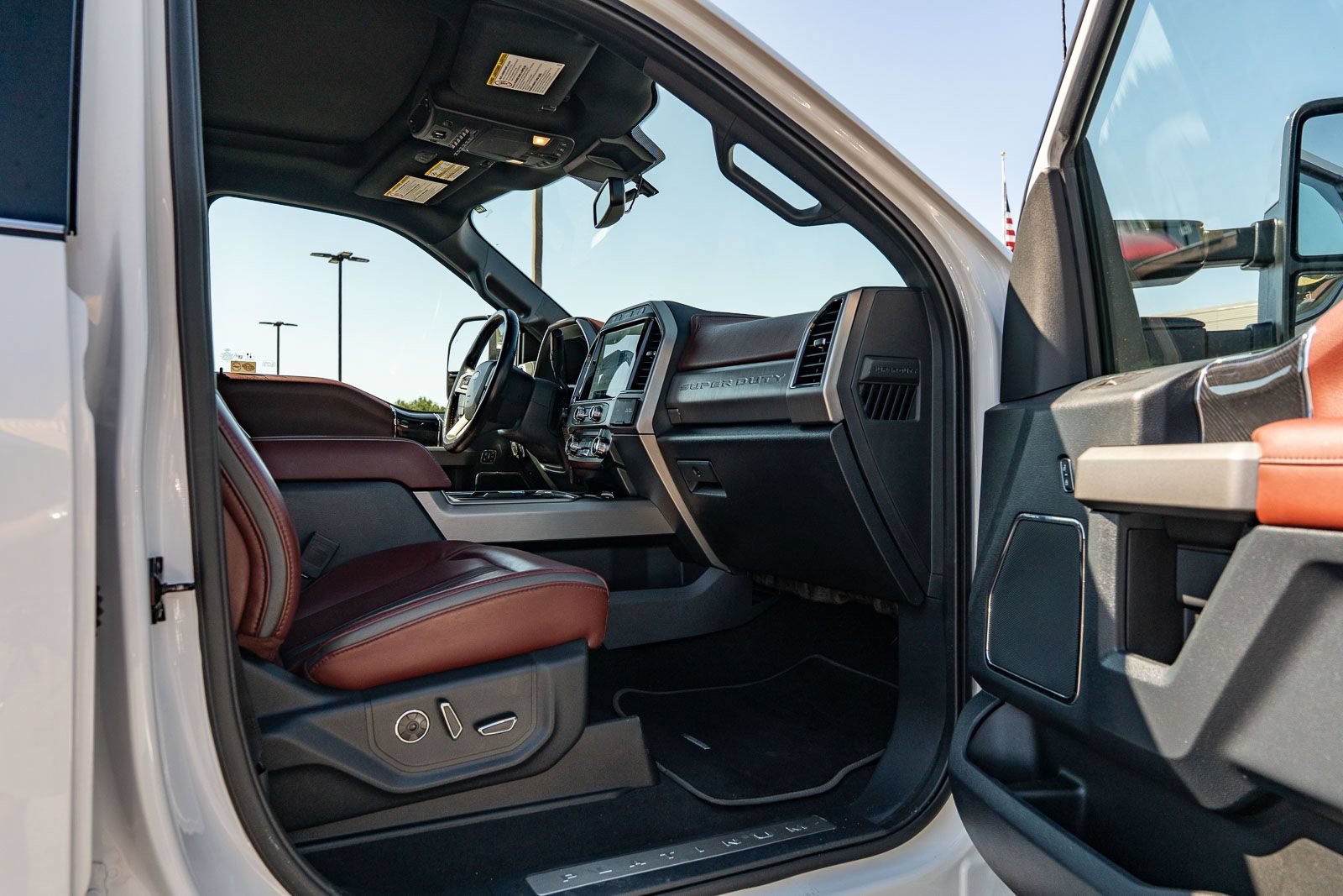 Certified 2022 Ford F450 Platinum AWD/4WD image 13