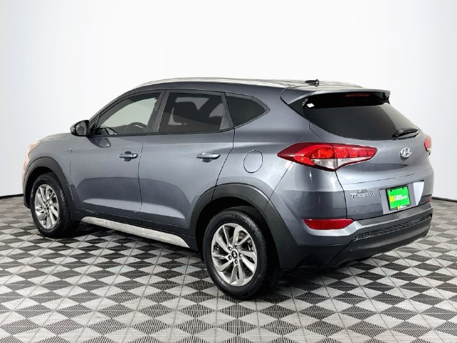 Used 2017 Hyundai Tucson SE w/ SE Popular Package 02 FWD image 6