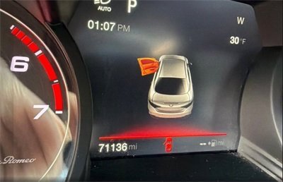 Used 2017 Alfa Romeo Giulia AWD image 10