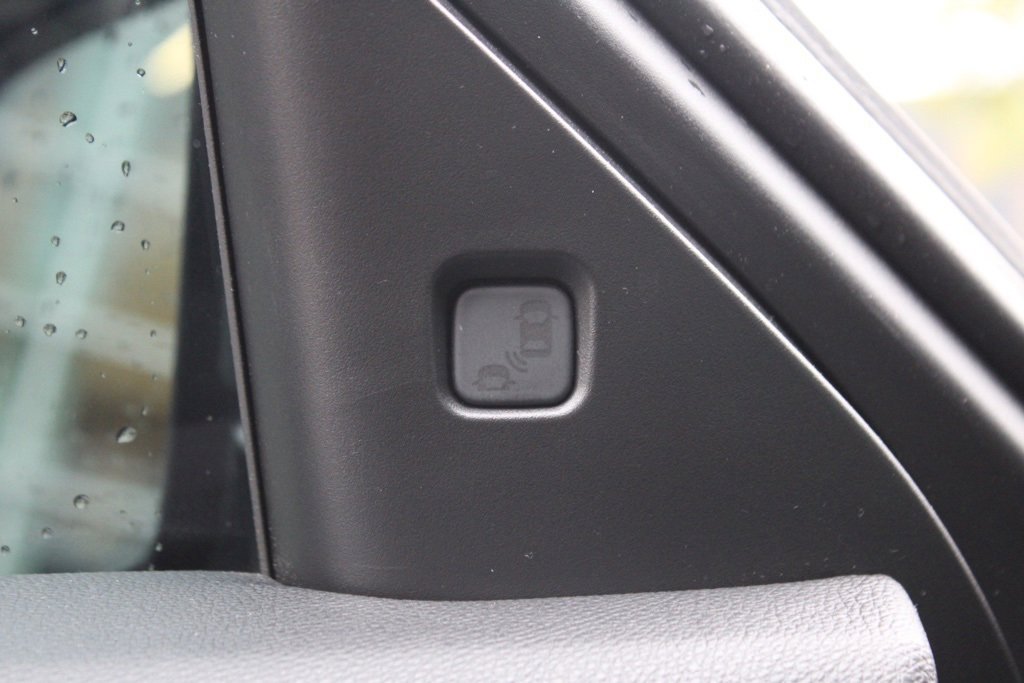 Used 2023 Acura RDX AWD w/ Advance Package image 13