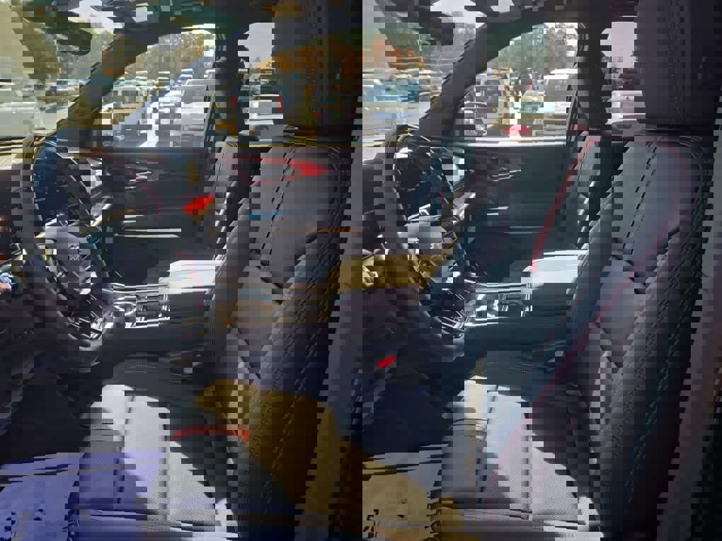 New 2026 Chevrolet Traverse RS image 14