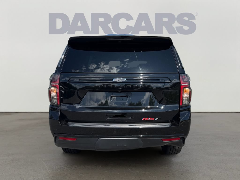 Used 2023 Chevrolet Suburban RST AWD/4WD image 5