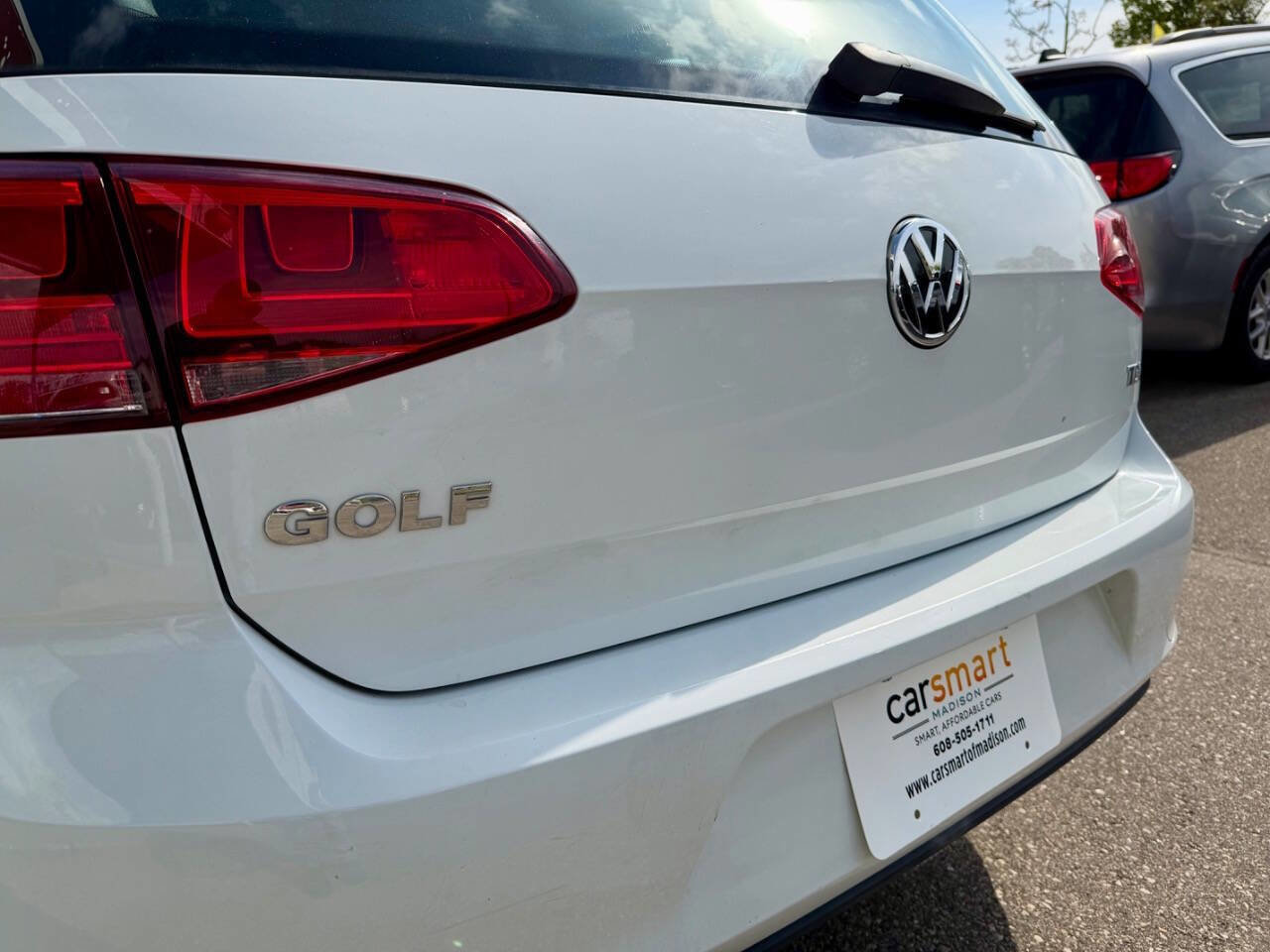 Used 2015 Volkswagen Golf TDI S FWD image 12