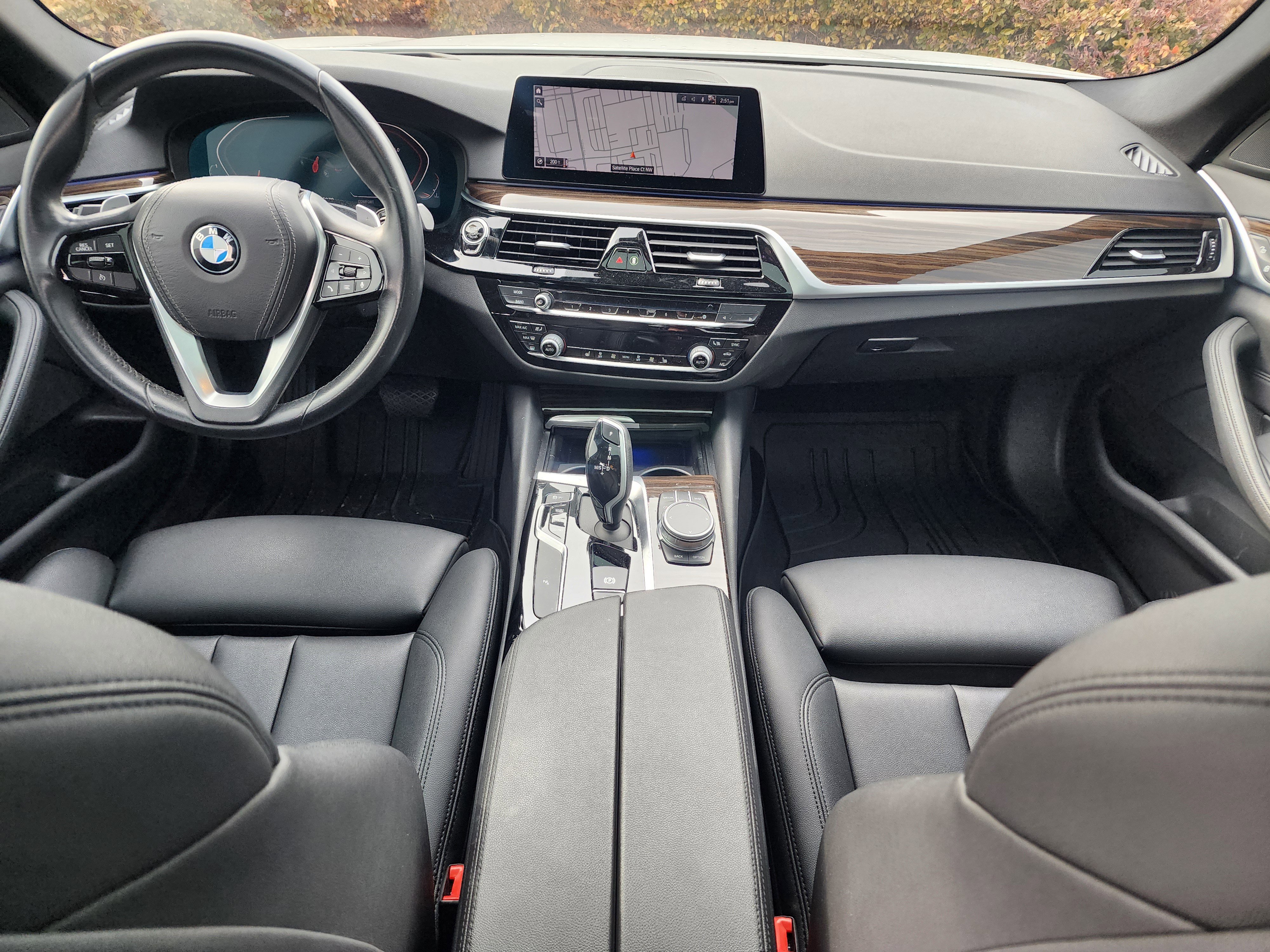 Used 2020 BMW 530i image 17