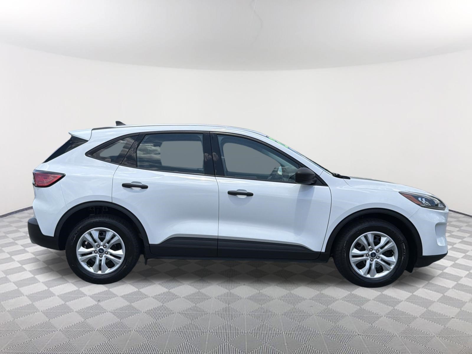 Used 2022 Ford Escape S FWD image 17