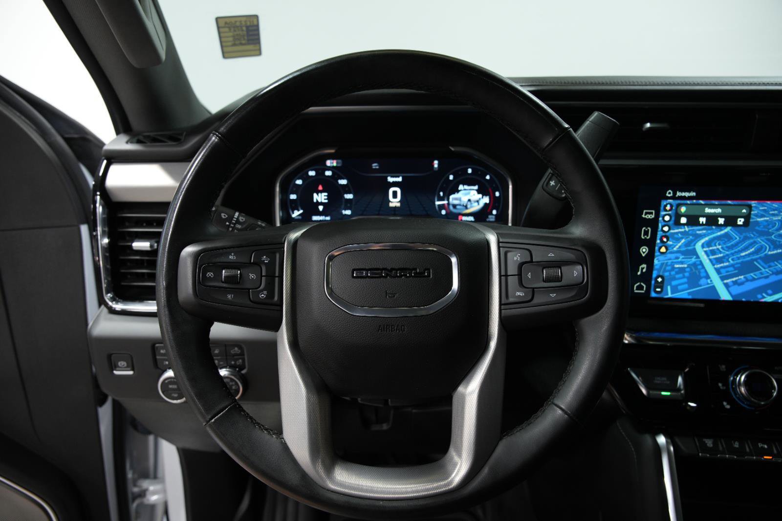 Used 2024 GMC Sierra 2500 Denali w/ Denali Reserve Package image 33