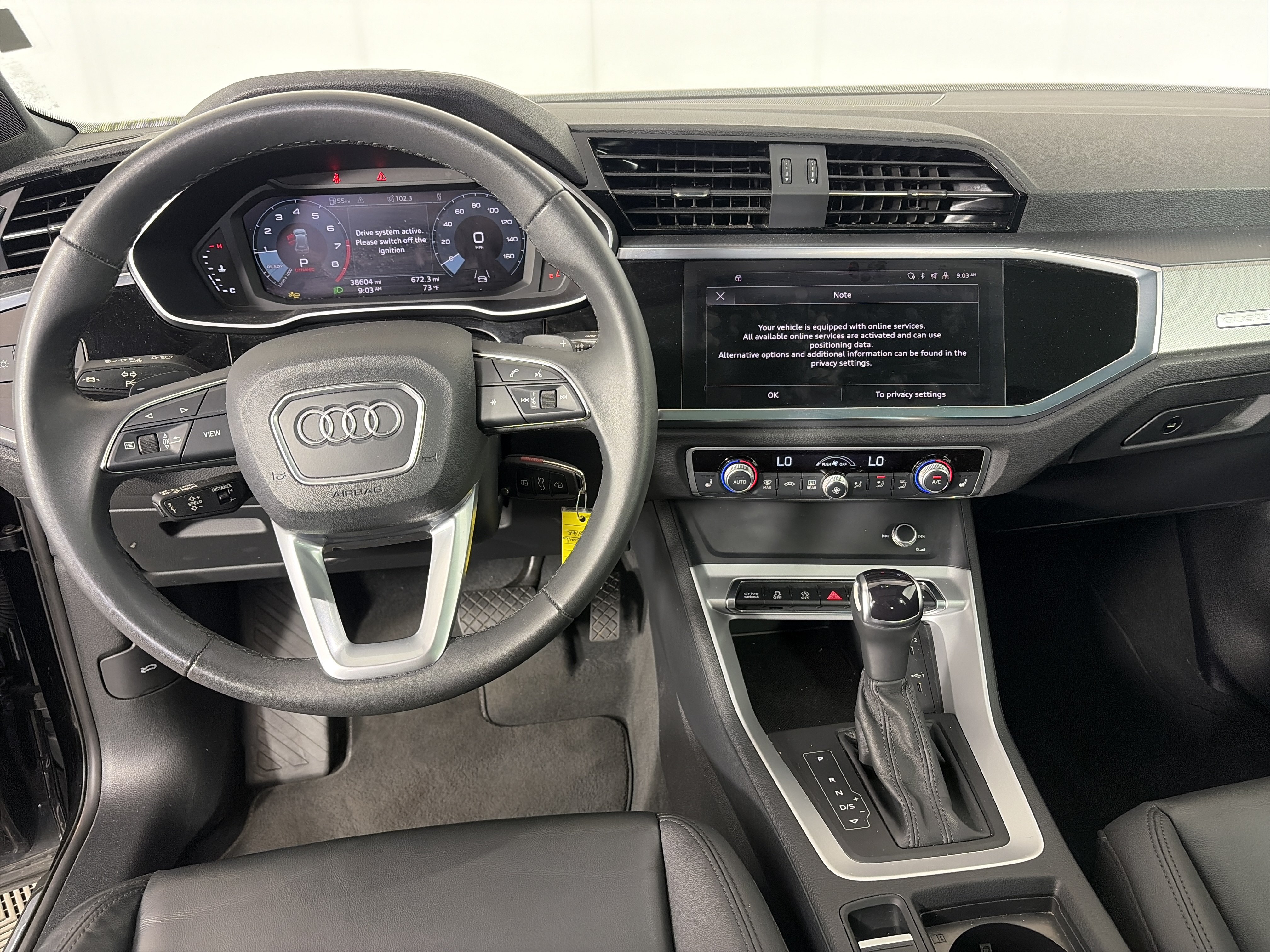 Used 2025 Audi Q3 2.0T Premium AWD/4WD image 3