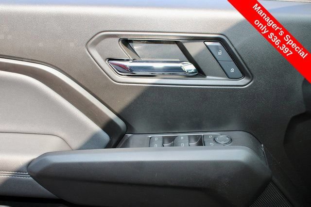 Used 2024 Chevrolet Colorado LT w/ LT Convenience Package AWD/4WD image 17
