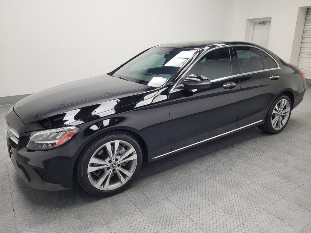 Used 2020 Mercedes-Benz C 300 Sedan image 2