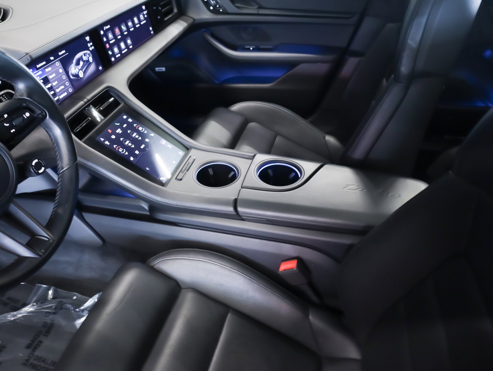 Used 2021 Porsche Taycan Turbo image 21