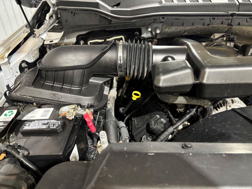 Used 2017 Ford F250 XL w/ Power Equipment Group AWD/4WD image 23