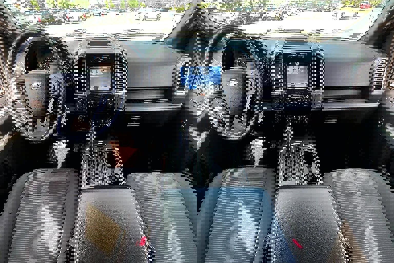 Used 2016 Ford F150 XLT w/ Equipment Group 302A Luxury image 14