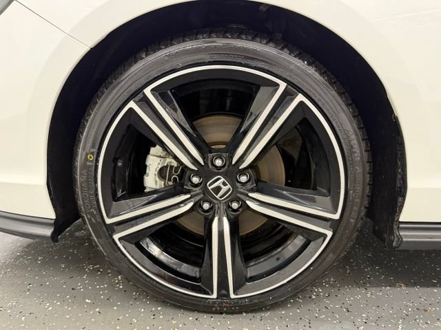 Used 2024 Honda Accord Sport image 19