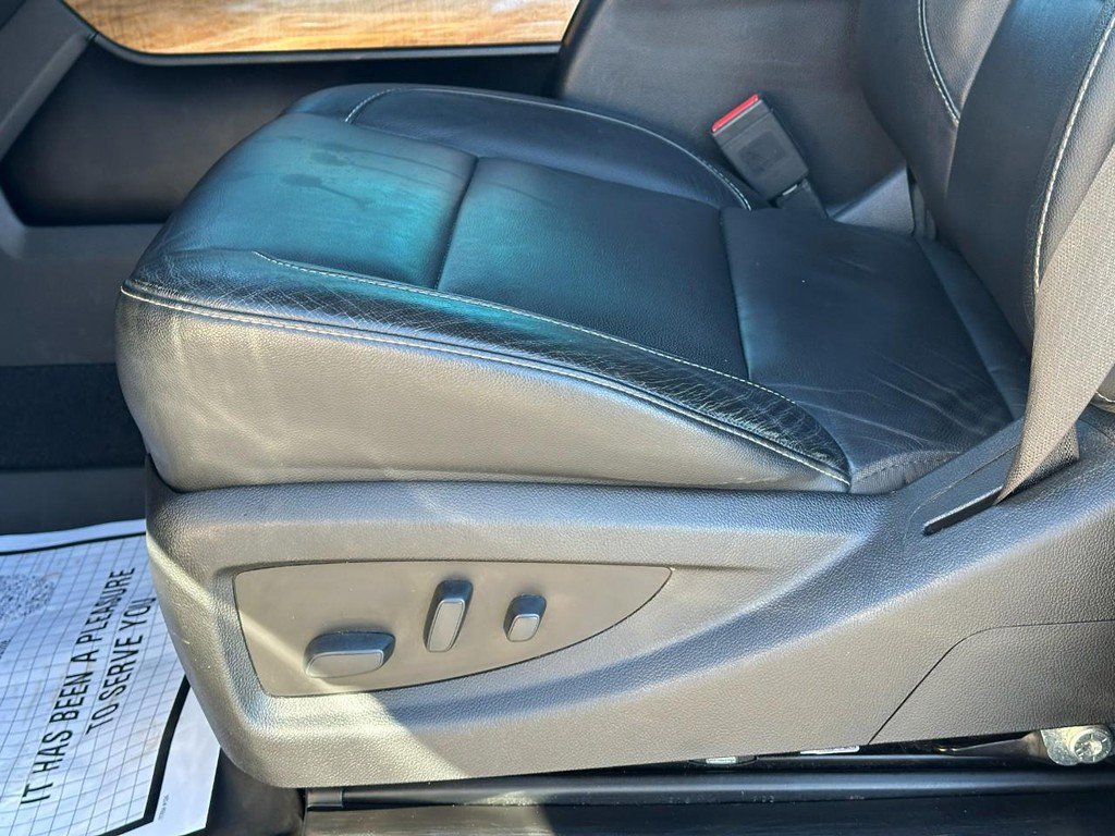 Used 2019 Chevrolet Silverado 2500 LTZ w/ Duramax Plus Package image 18