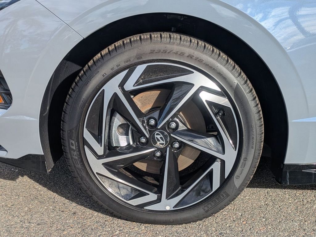 New 2025 Hyundai Sonata SEL image 11