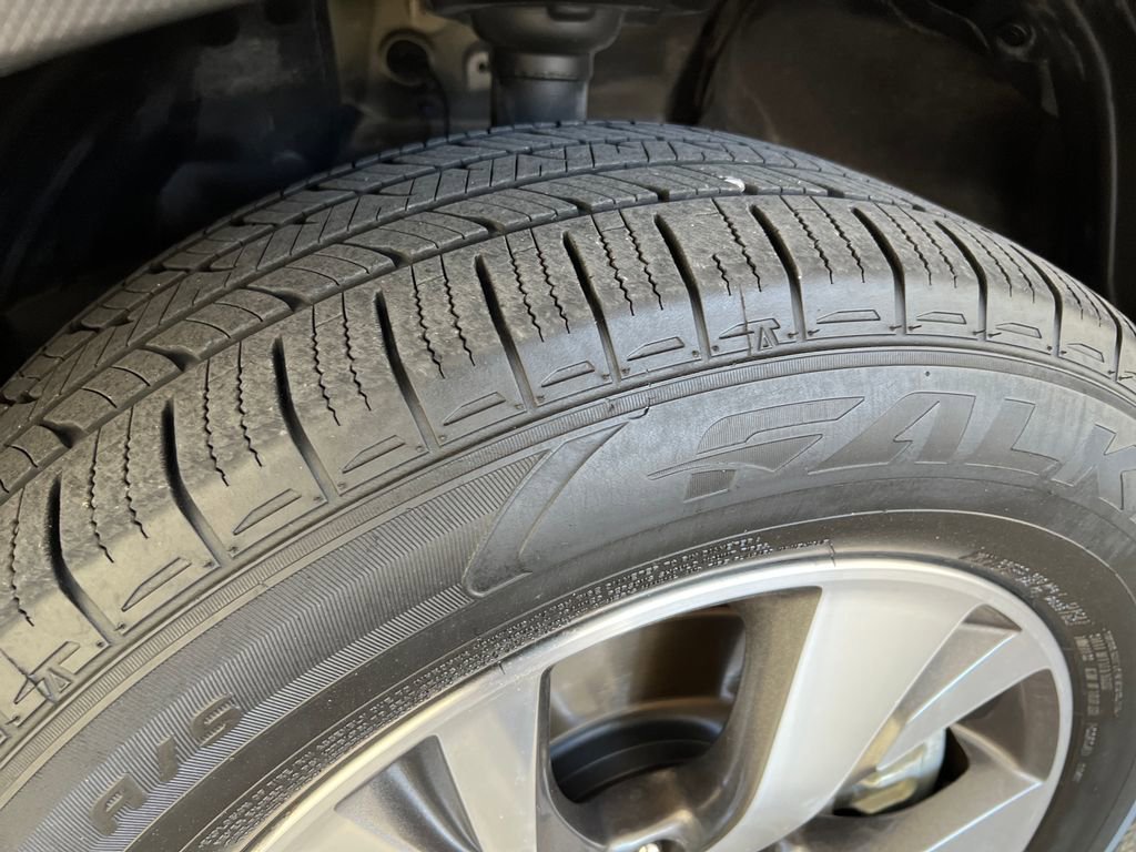 Used 2019 Subaru Ascent Premium AWD/4WD image 28