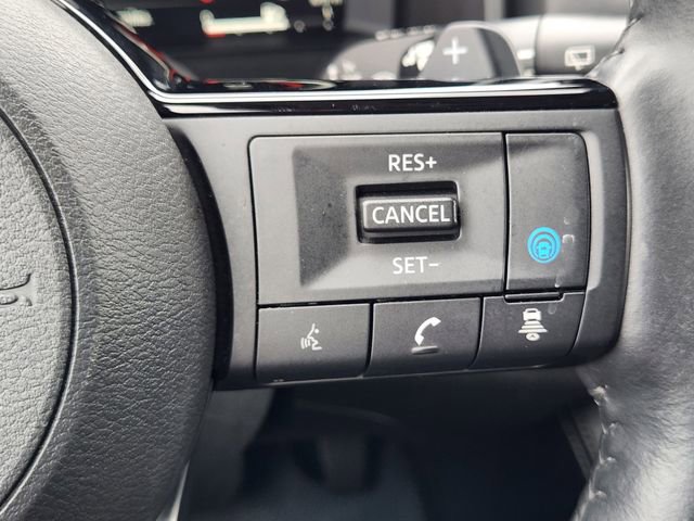 Used 2024 Nissan Rogue Platinum w/ Platinum Premium Package FWD image 31