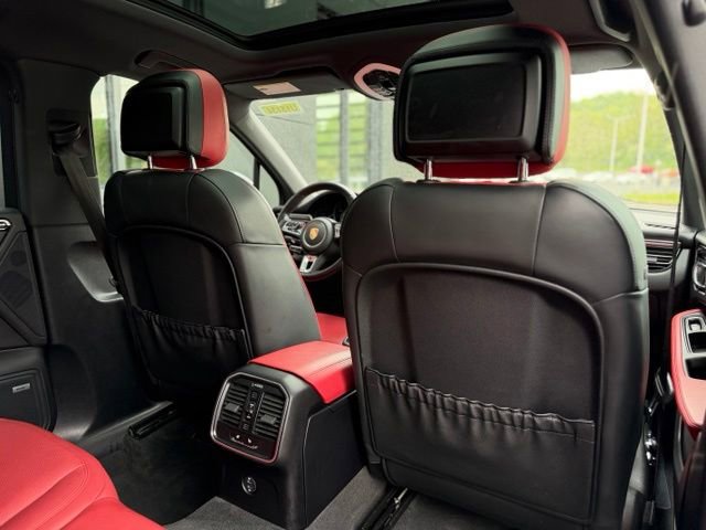 Used 2020 Porsche Macan S AWD/4WD image 53