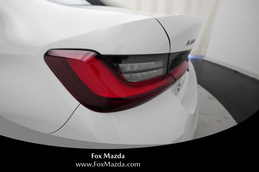 Used 2023 BMW 330e xDrive w/ Driving Assistance Package image 32