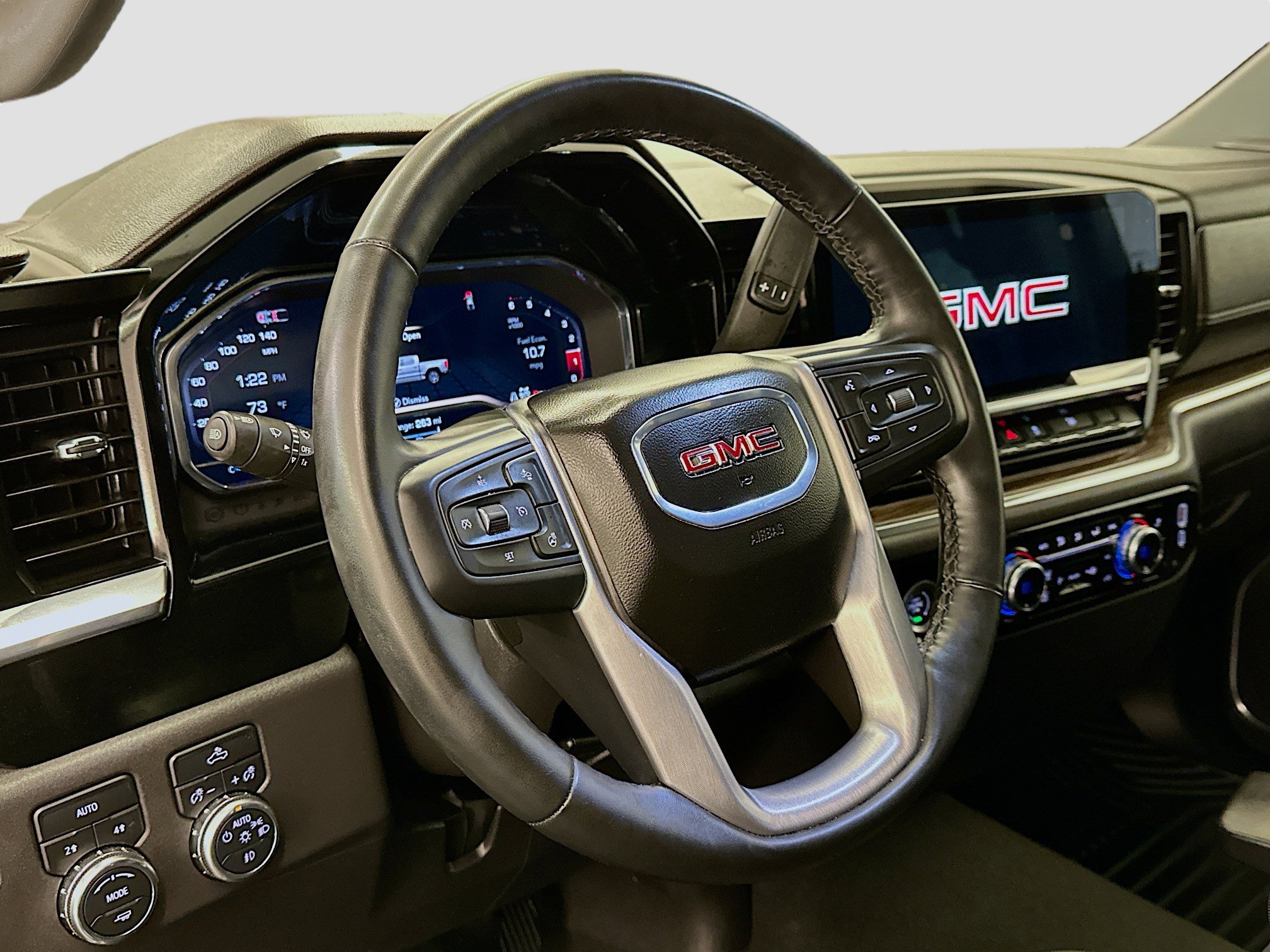 Used 2024 GMC Sierra 1500 Elevation image 18