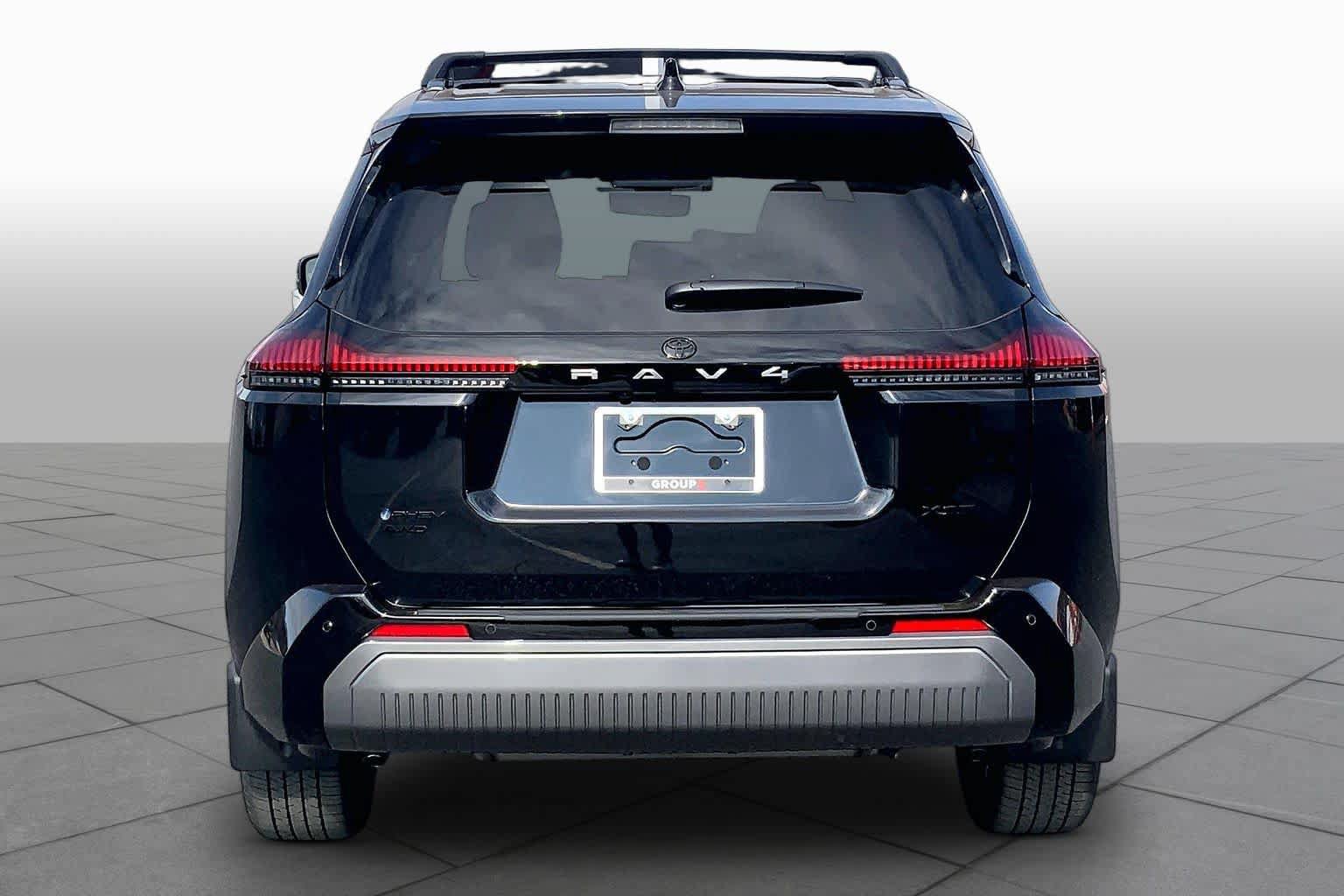 New 2026 Toyota RAV4 XSE AWD/4WD image 4