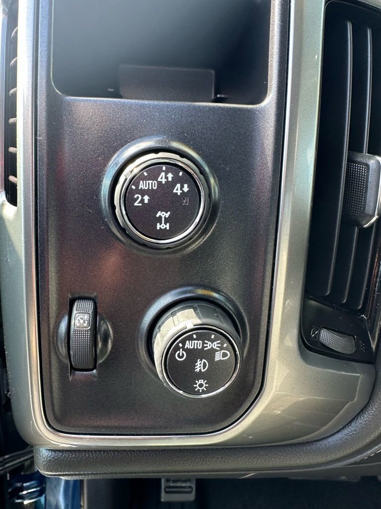 Used 2016 Chevrolet Silverado 1500 LTZ Z71 image 25