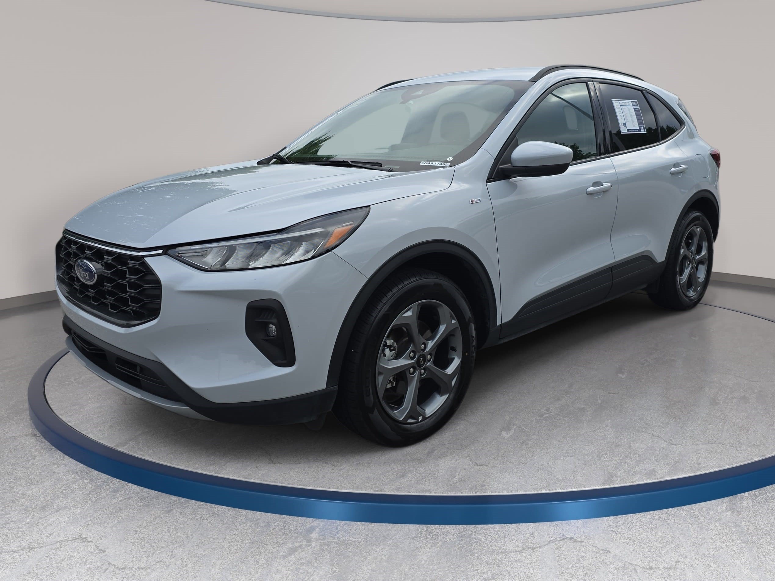 Used 2025 Ford Escape ST-Line Select AWD/4WD image 1