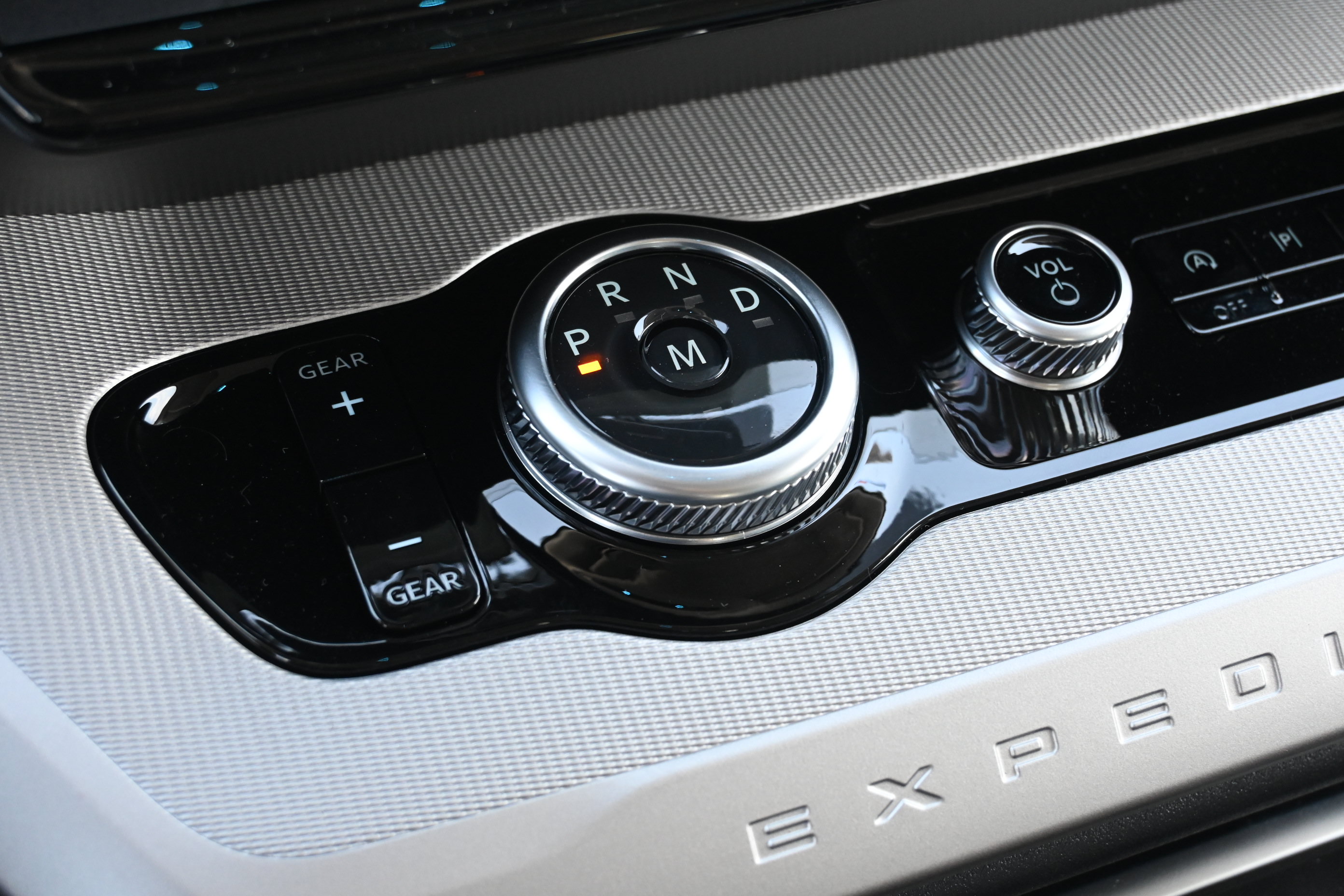 New 2027 Ford Expedition Max Active RWD image 25