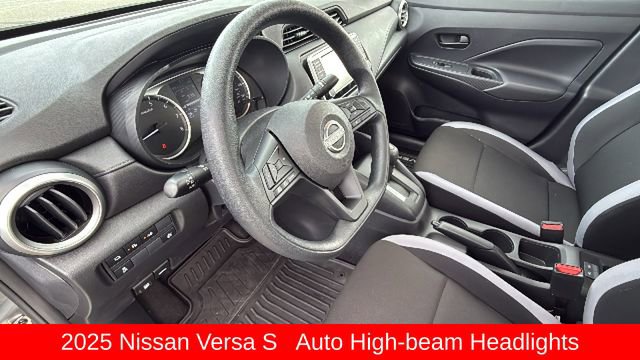 Used 2025 Nissan Versa S w/ Trunk Package image 10