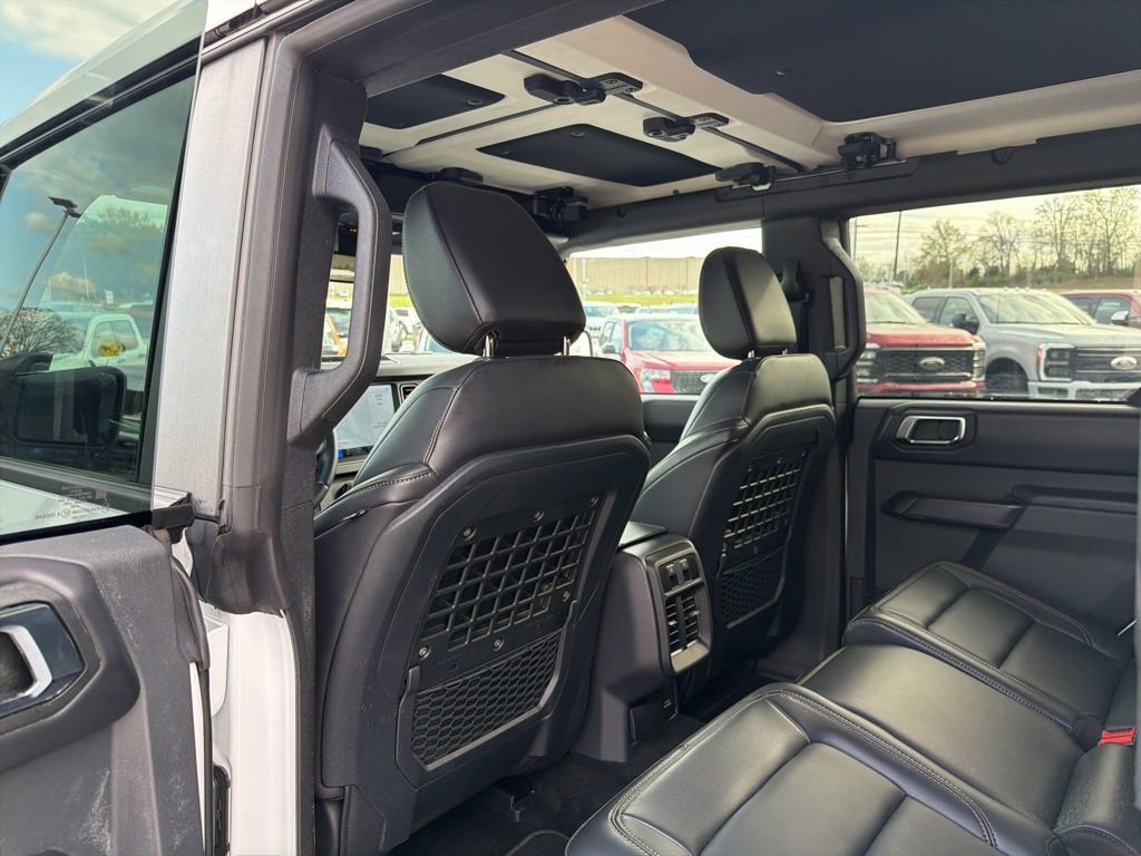 Certified 2025 Ford Bronco Badlands AWD/4WD image 15